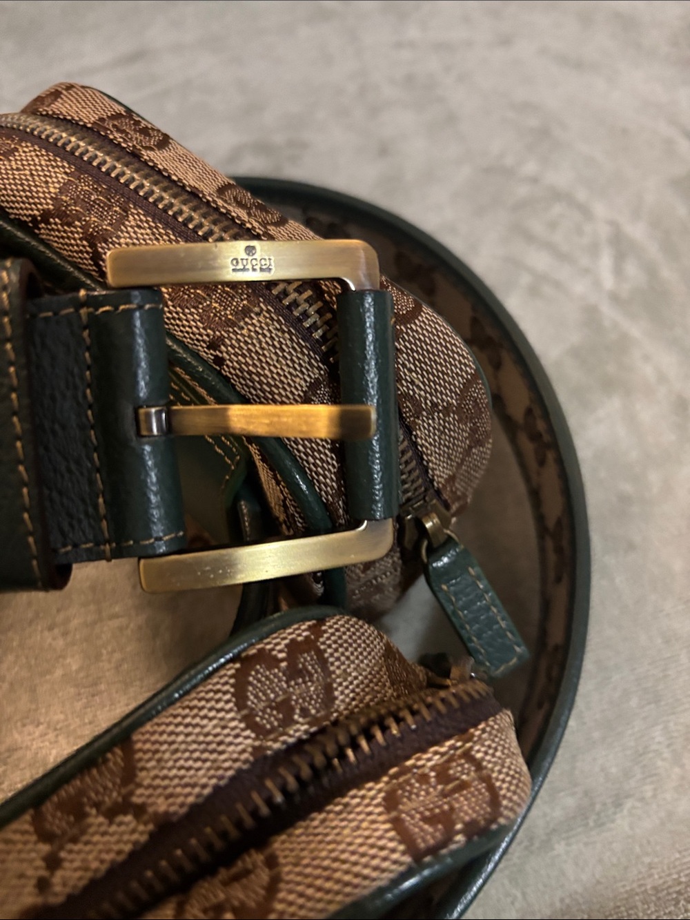 Gucci Beige GG Canvas Double Pouch Belt Bag with Green Trim - Picture 2 of 6